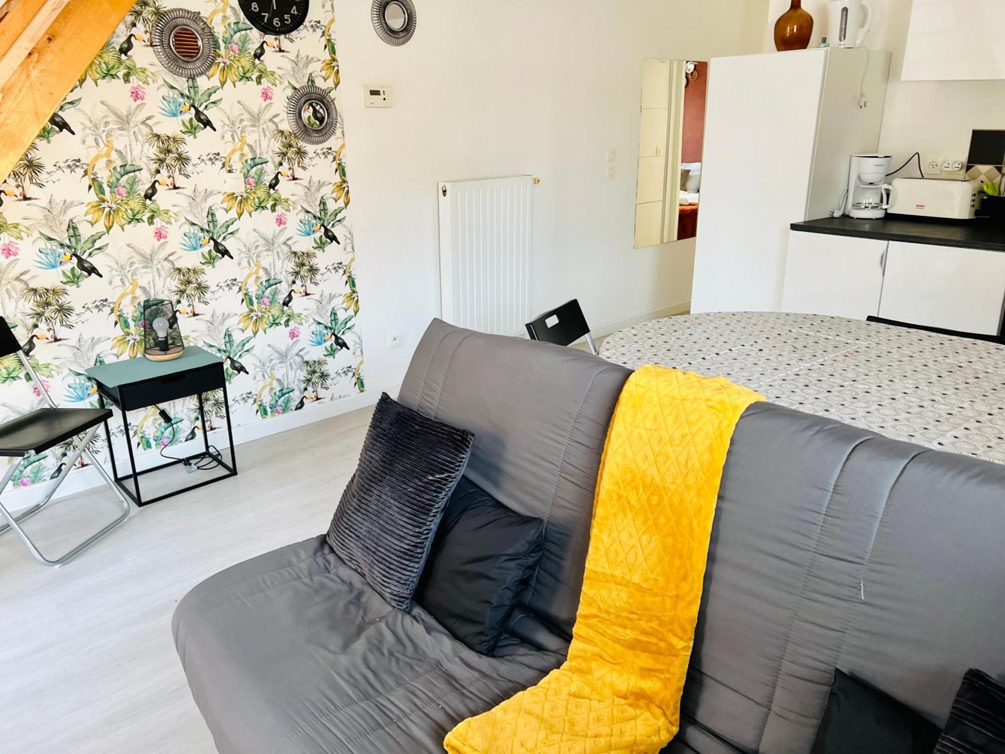 La Maisonnette Un Sejour A Part Longeville-les-Metz Eksteriør billede